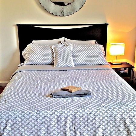 Jfk Bed And Breakfast Guesthouse นิวยอร์ก ภายนอก รูปภาพ
