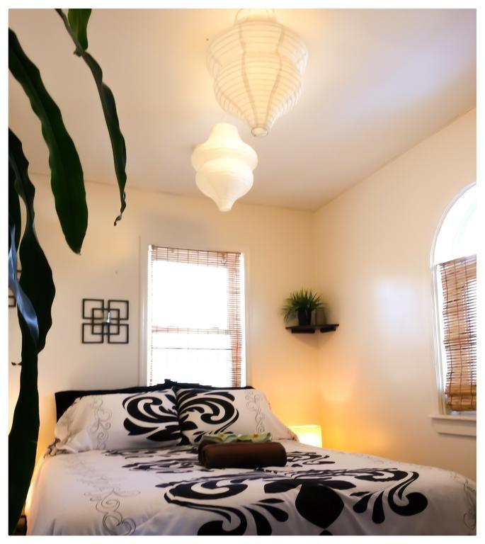 Jfk Bed And Breakfast Guesthouse นิวยอร์ก ห้อง รูปภาพ